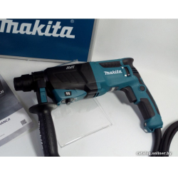             Перфоратор Makita HR2631FT        