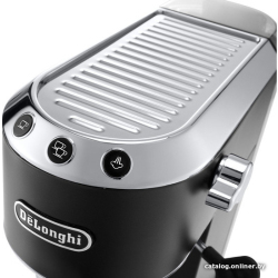             Рожковая помповая кофеварка DeLonghi Dedica EC 685.BK        