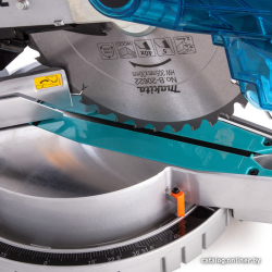             Дисковая пила Makita LH1201FL        