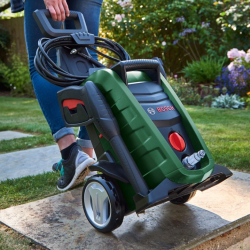 Купить Bosch UniversalAquatak 135