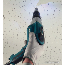             Дрель-шуруповерт Makita FS2300        