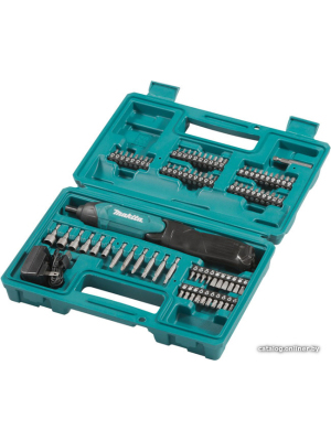             Шуруповерт Makita DF001DW        