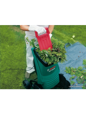             Садовый измельчитель Bosch AXT Rapid 2200 0600853600        