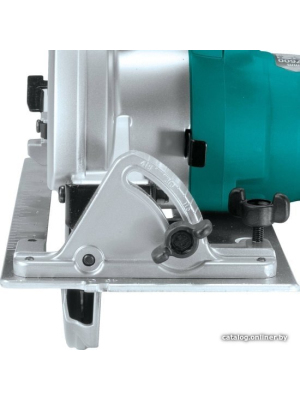             Дисковая пила Makita HS7600        